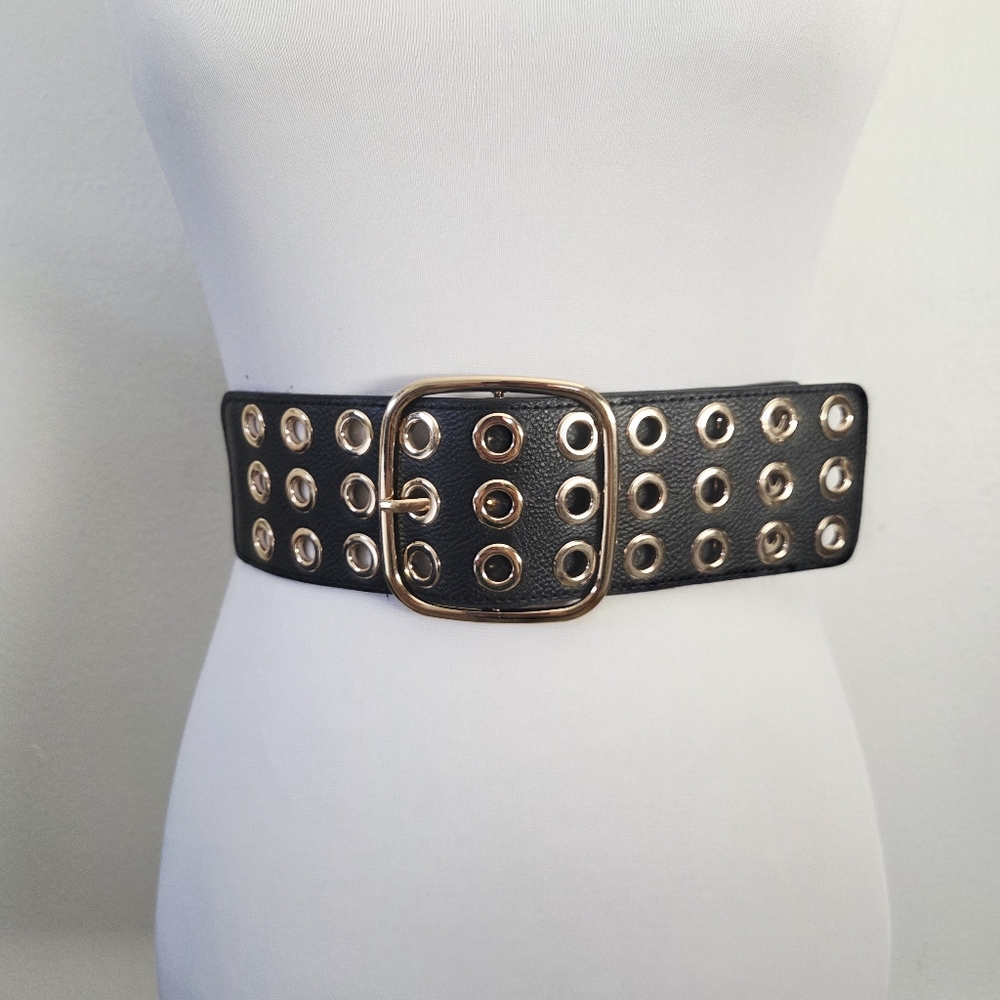 Stretchy Black Belt With Eyelet Decor - Picture 2 of 7